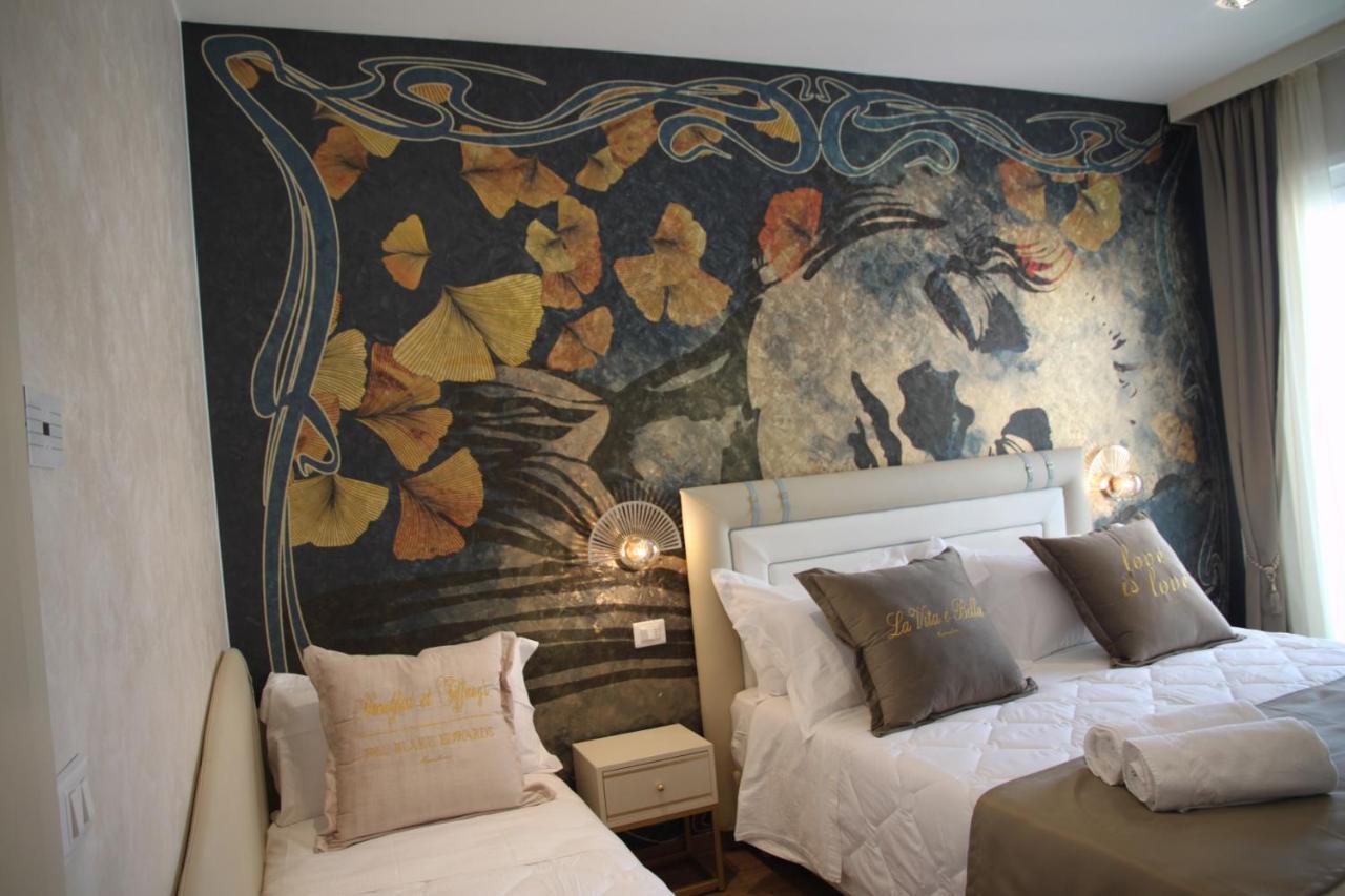 Amsterdam & 4* Rimini